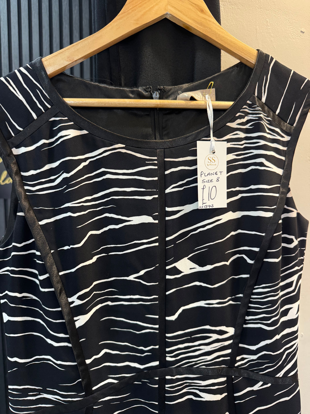 Planet Black & White Zebra Print Panelled Midi Dress – Size 8