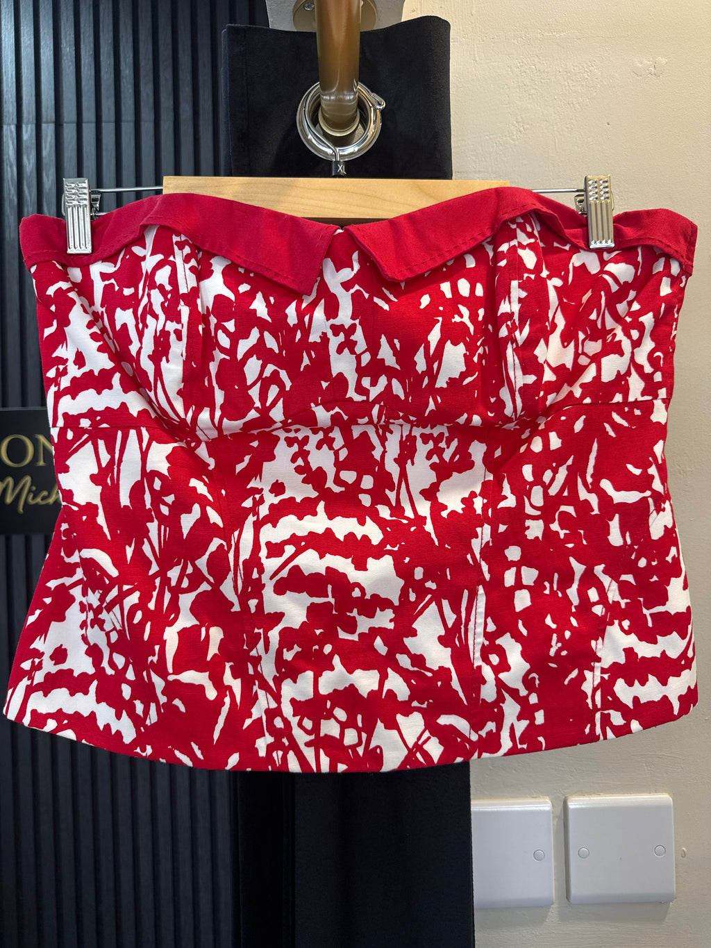 Coast strapless red top size 16