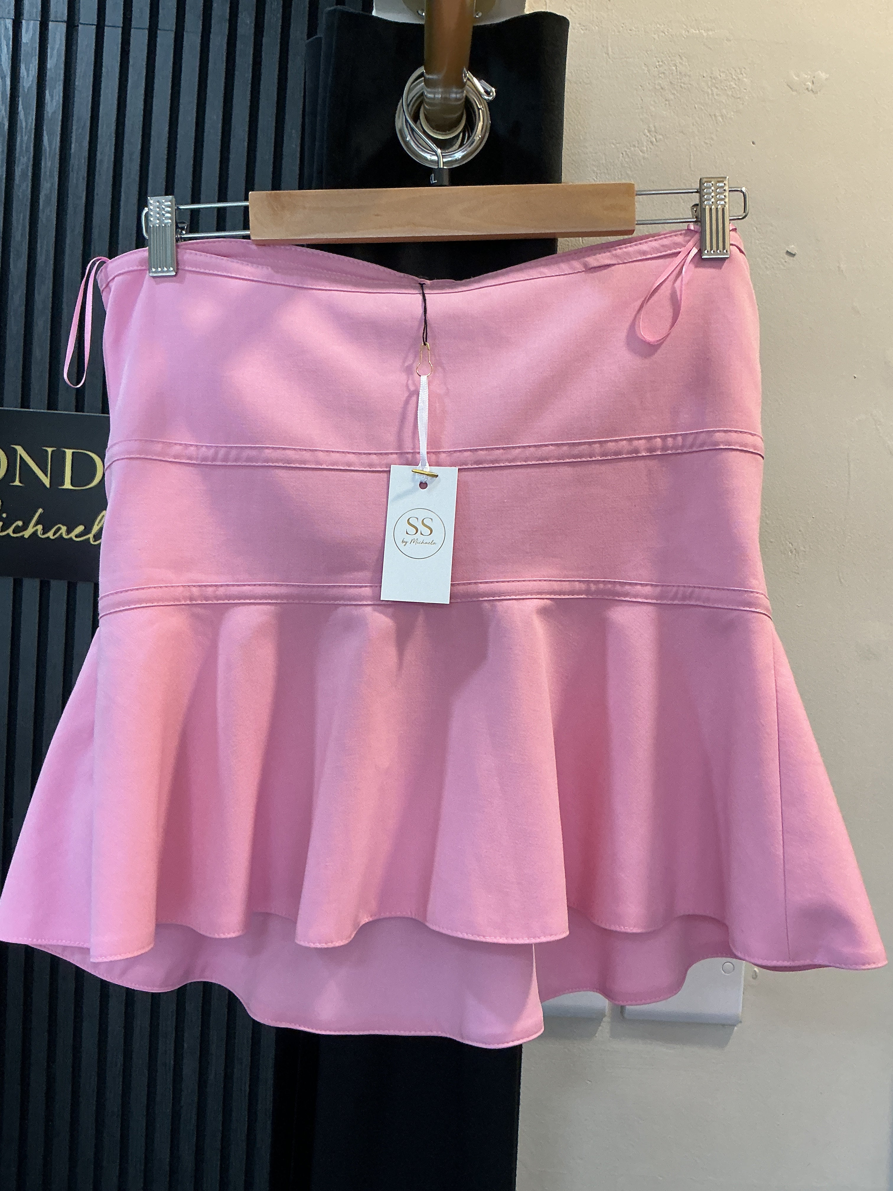 Zara Pink Satin Peplum Bandeau Top – New size XL