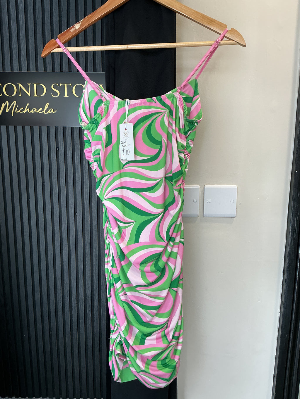 Quiz Pink & Green Swirl Ruched Mini Dress – Size 8