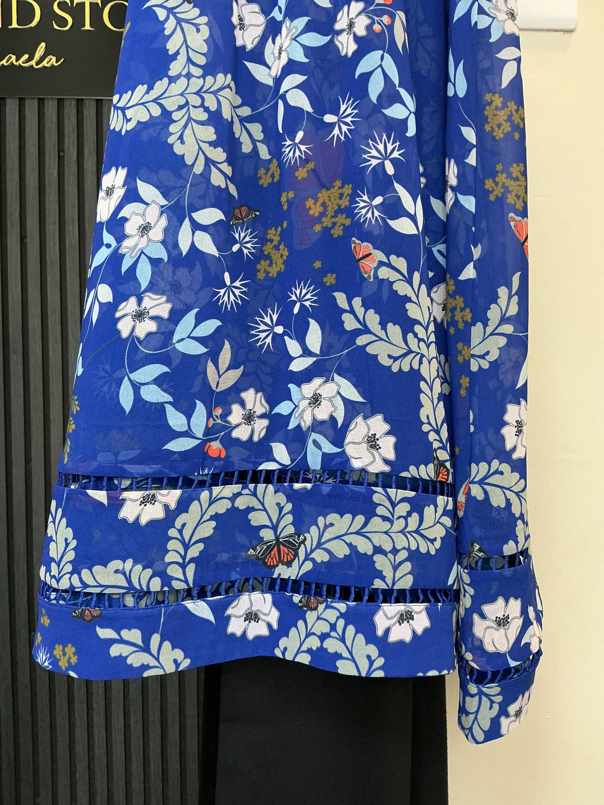 Ted Baker Blue Floral Halterneck Midi Dress – Size M