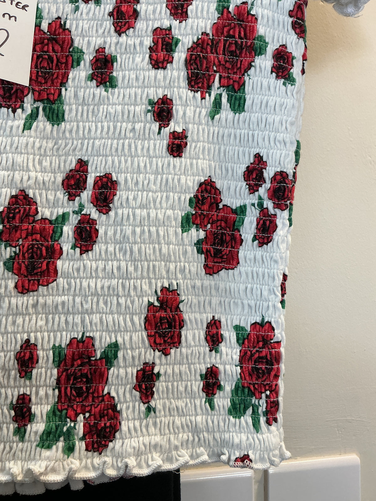 Hollister White Shirred Rose Print Bardot Top – Size M