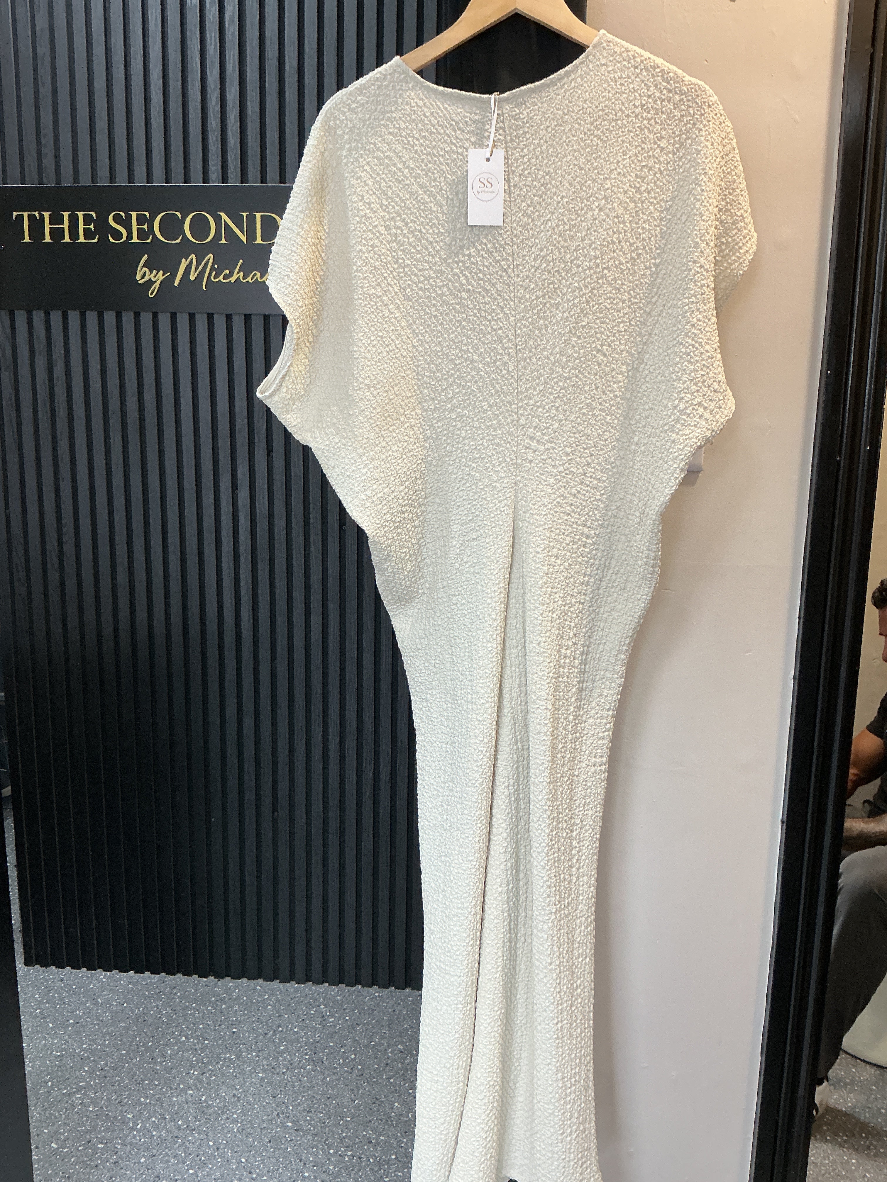 Very Cream Textured Batwing Maxi Dress – Size 18