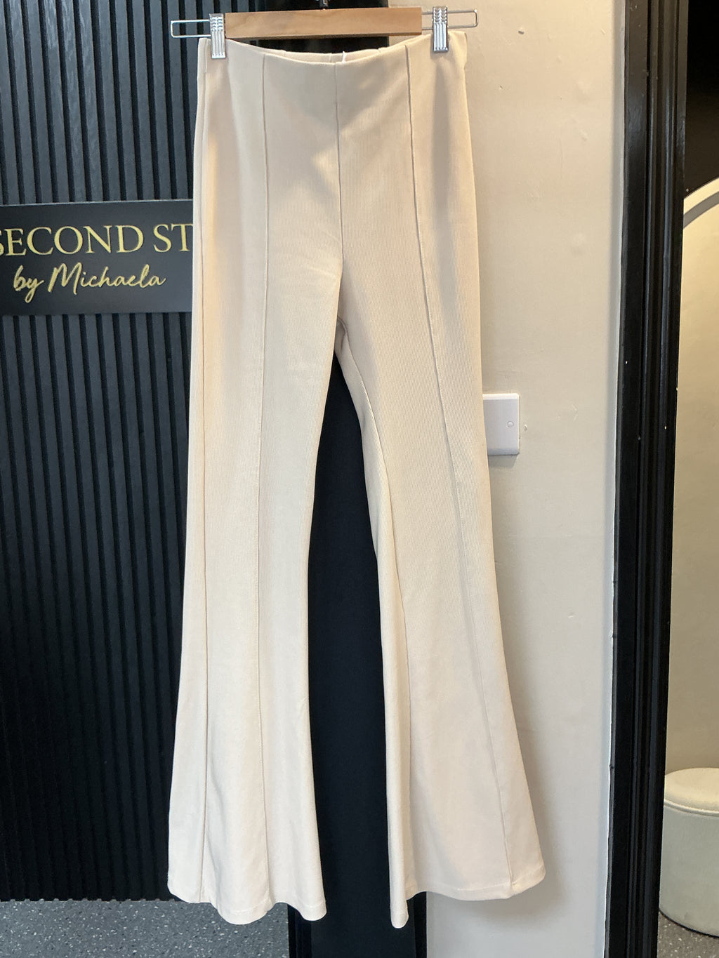 Bershka Cream Ribbed Flared Trousers – Size L