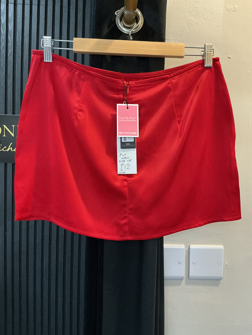 PrettyLittleThing Red Satin Petite Mini Skirt - New Size 12 Petite