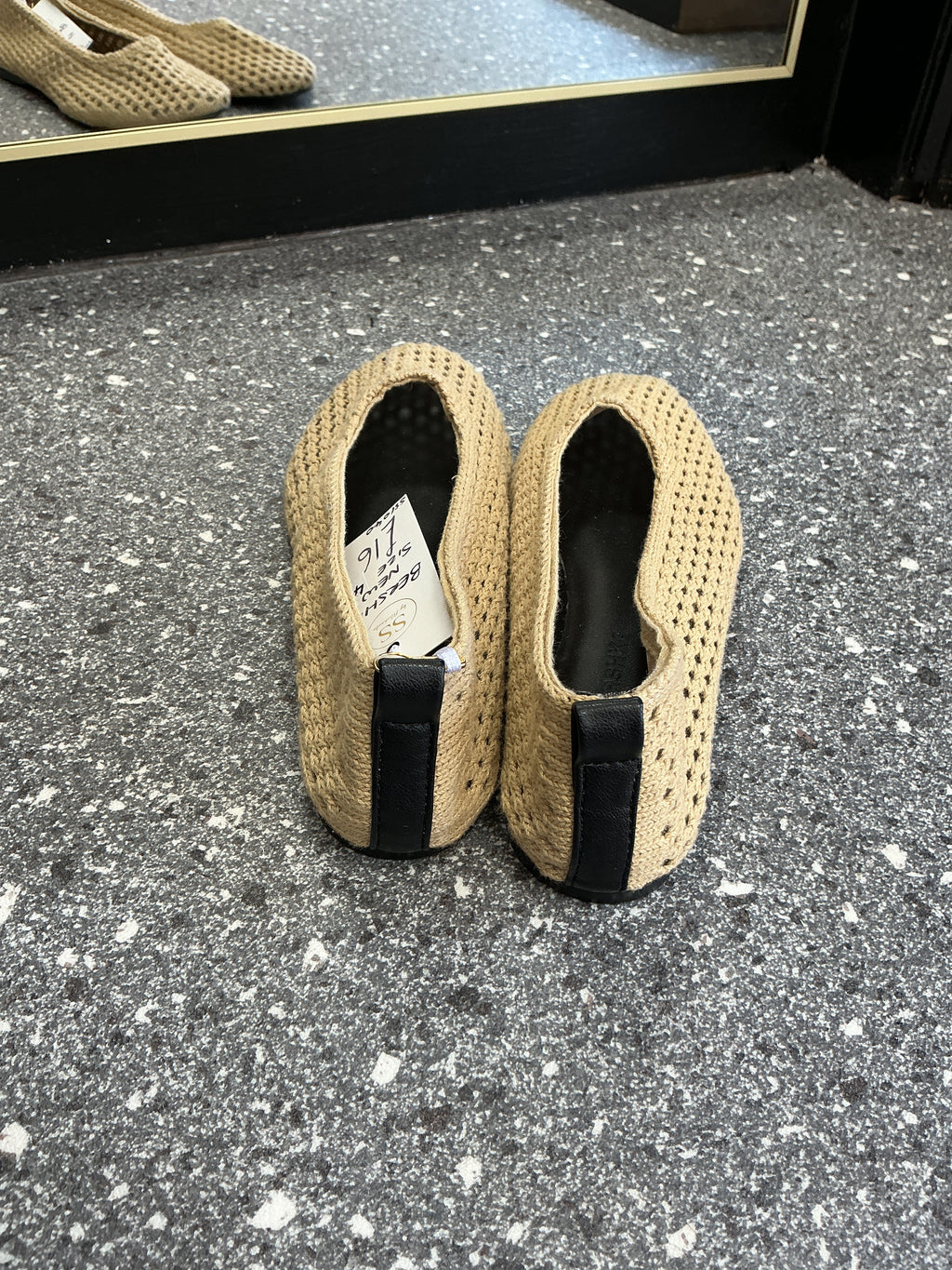 Bershka Beige Crochet Ballet Flats – Size 4 New