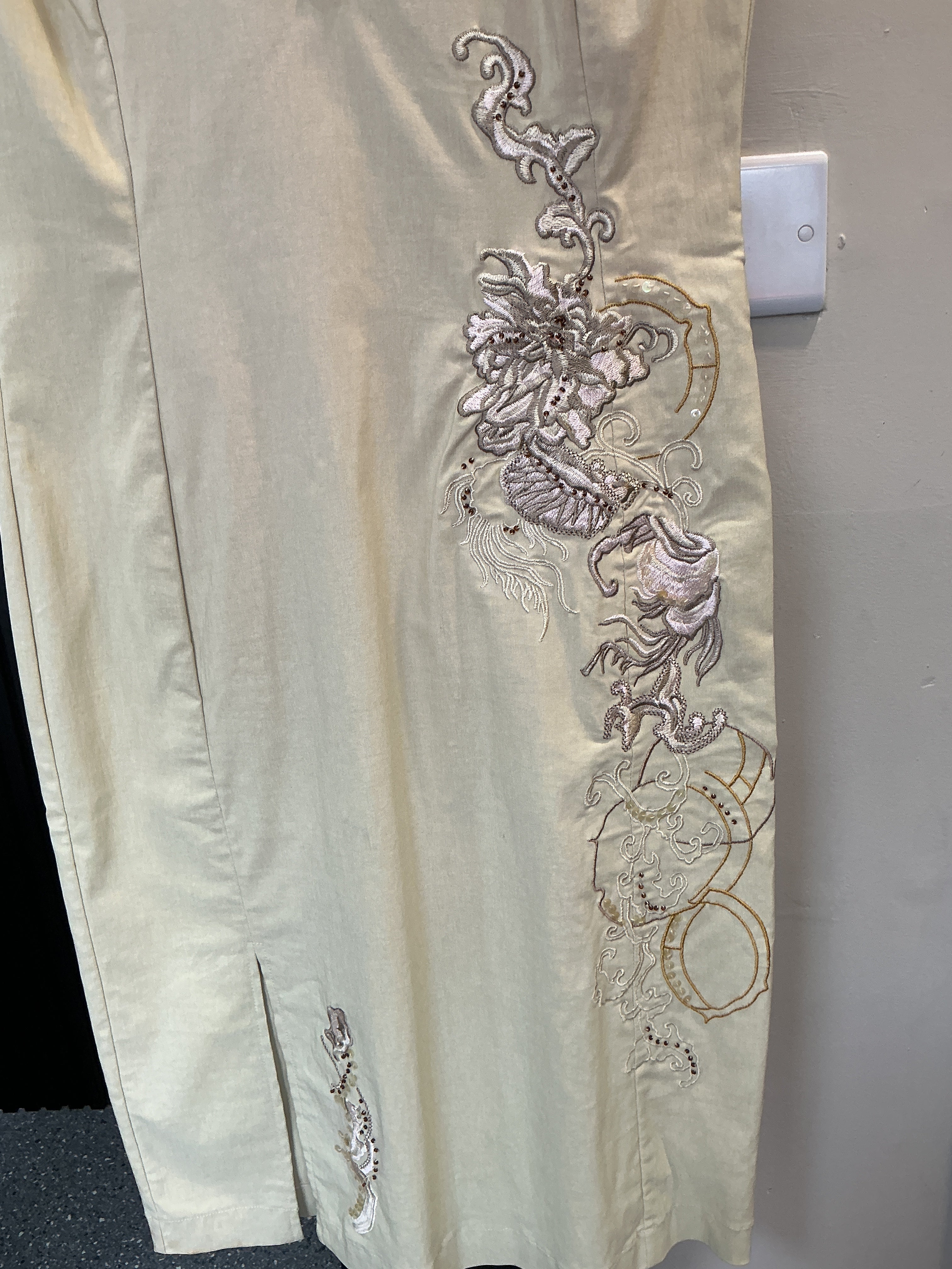 Vintage Y2K River Island Embroidered Midi Dress – NWT Size 12