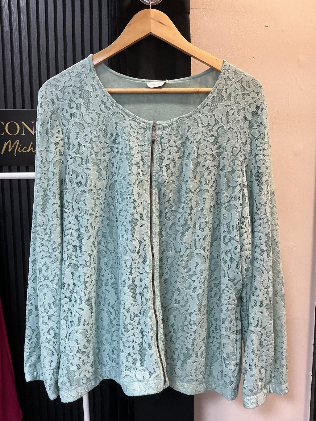 Gerry Weber Mint Green Lace Zip Jacket – Size 20 New