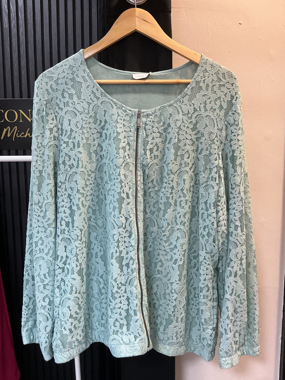 Gerry Weber Mint Green Lace Zip Jacket – Size 20 New