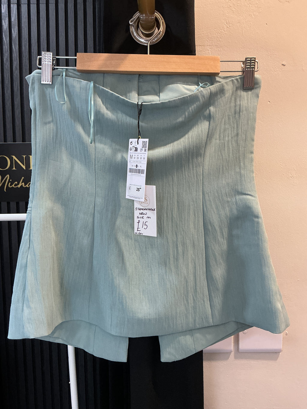 Stradivarius Mint Green Strapless Tailored Top – Size M New
