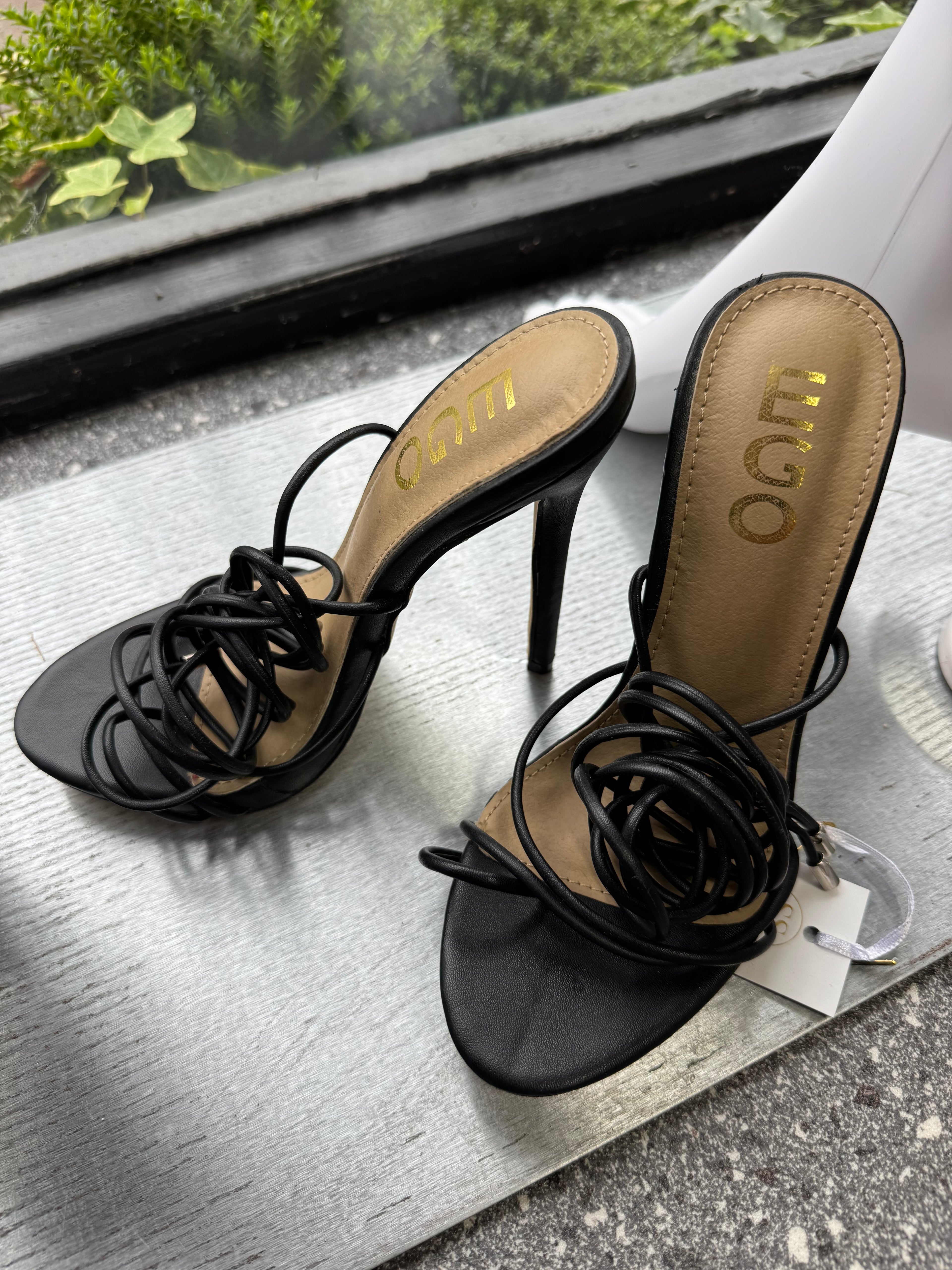 EGO Black Strappy Stiletto Mule Heels – Size 4