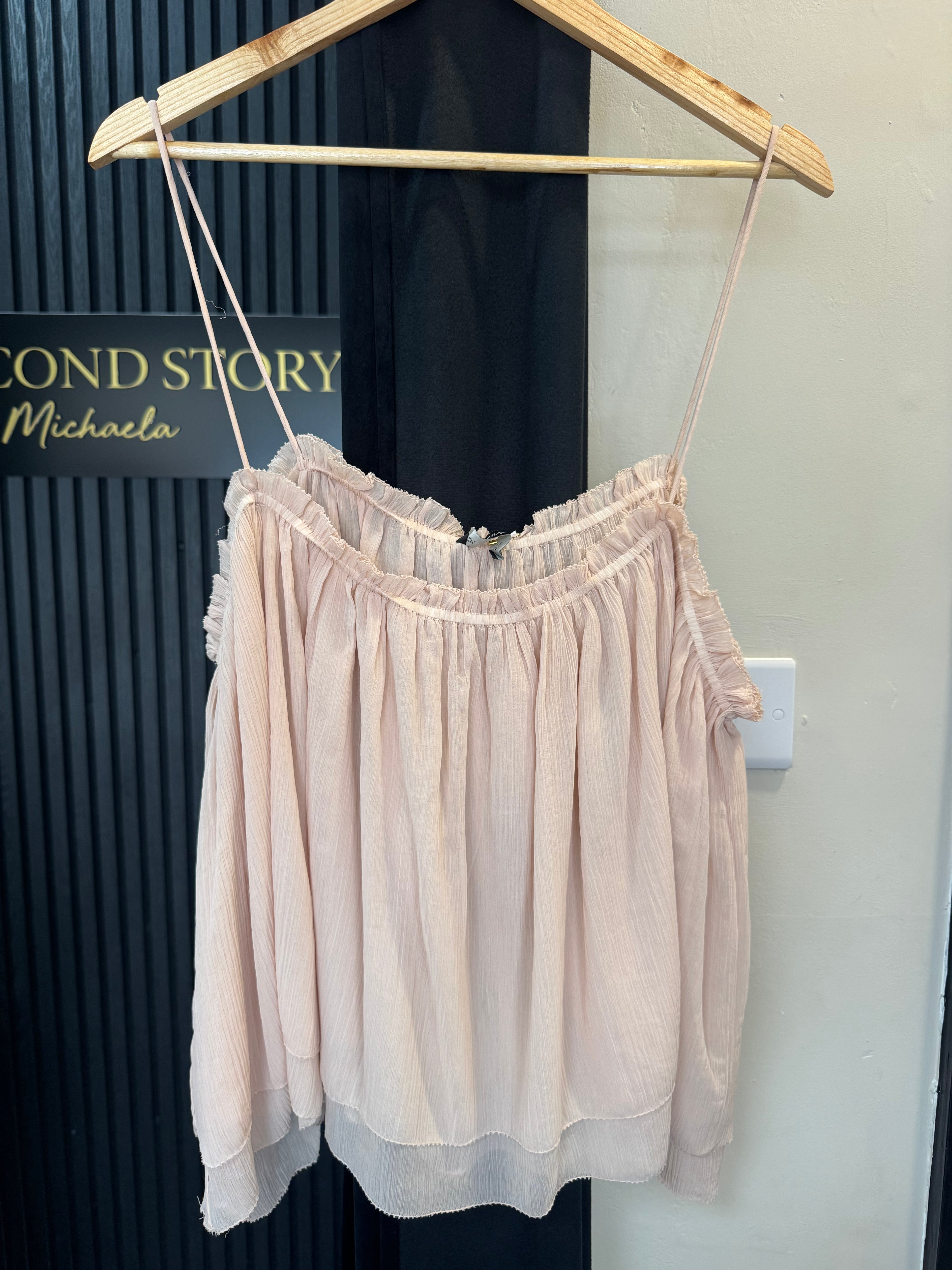 F&F Blush Pink Floaty Cold Shoulder Top – Size 22 New