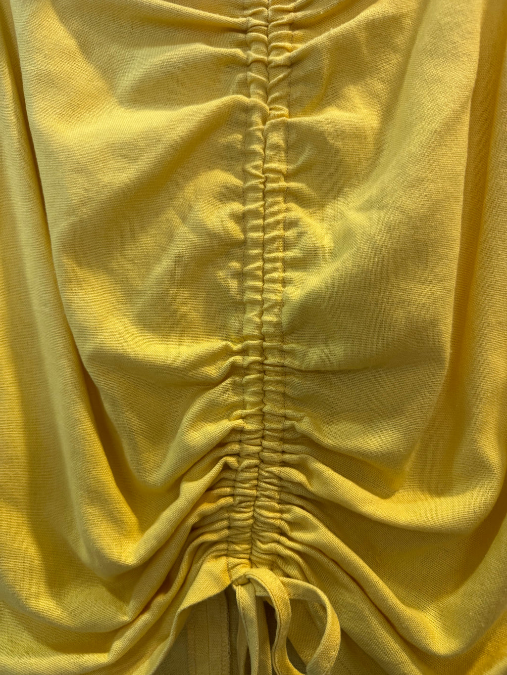 PrettyLittleThing Yellow Linen-Look Ruched Mini Skirt – Size 6
