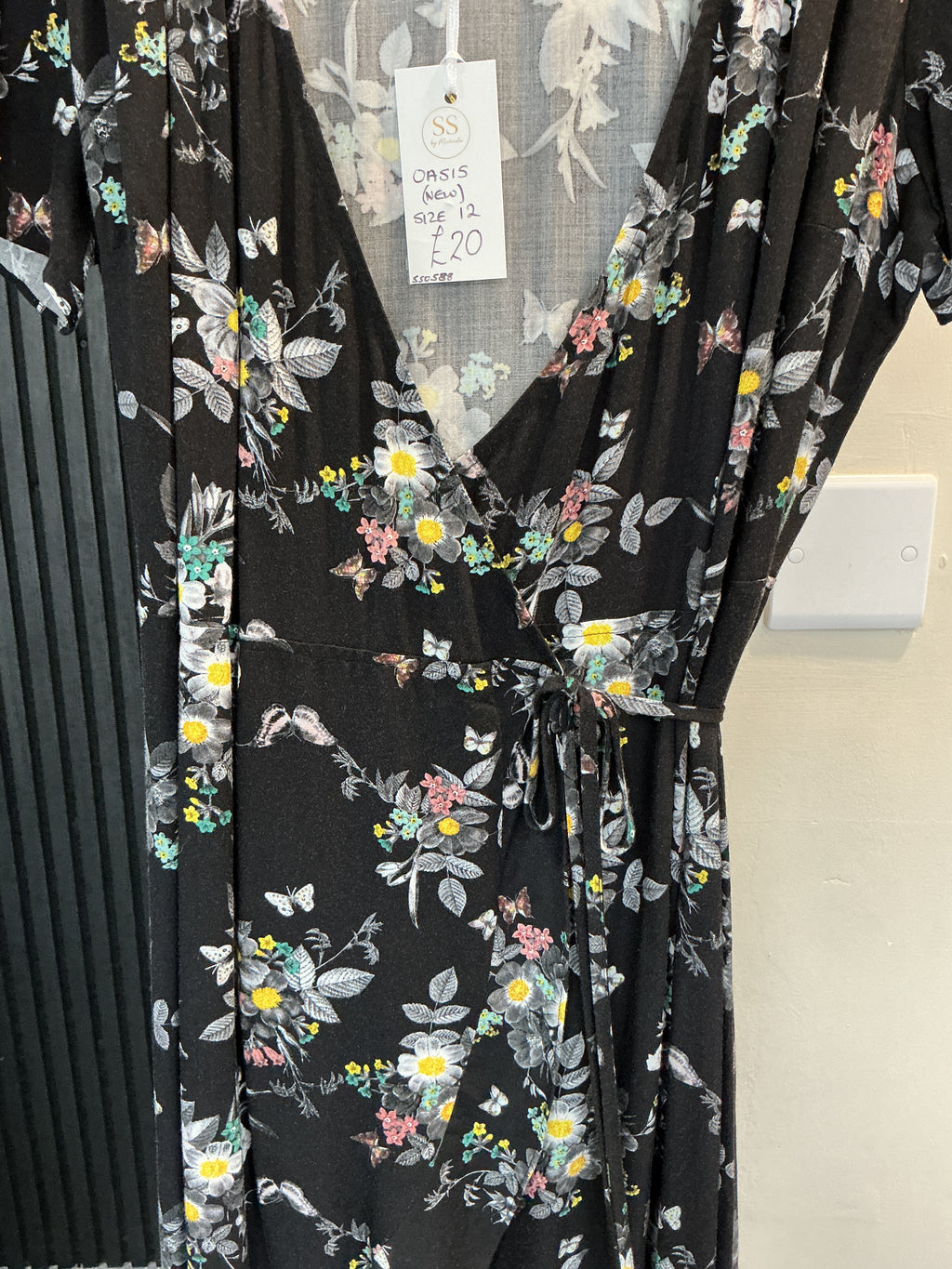 Oasis Black Floral Wrap Maxi Dress – Size 12 New