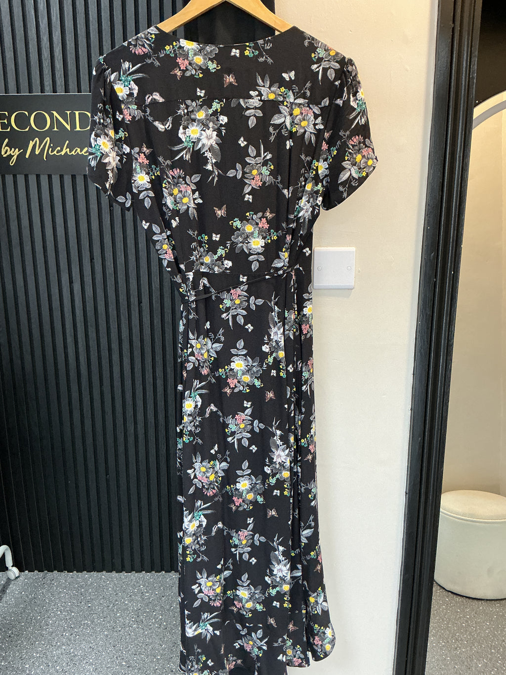 Oasis Black Floral Wrap Maxi Dress – Size 12 New