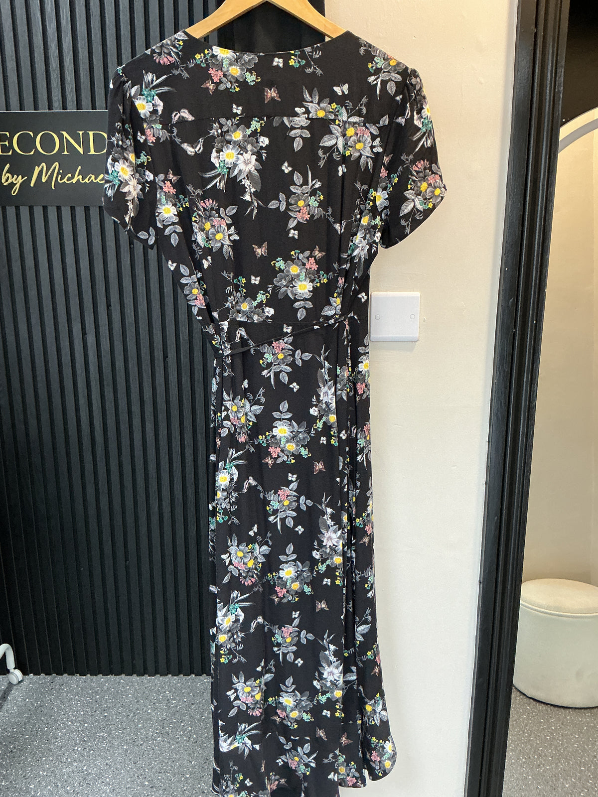 Oasis Black Floral Wrap Maxi Dress – Size 12 New