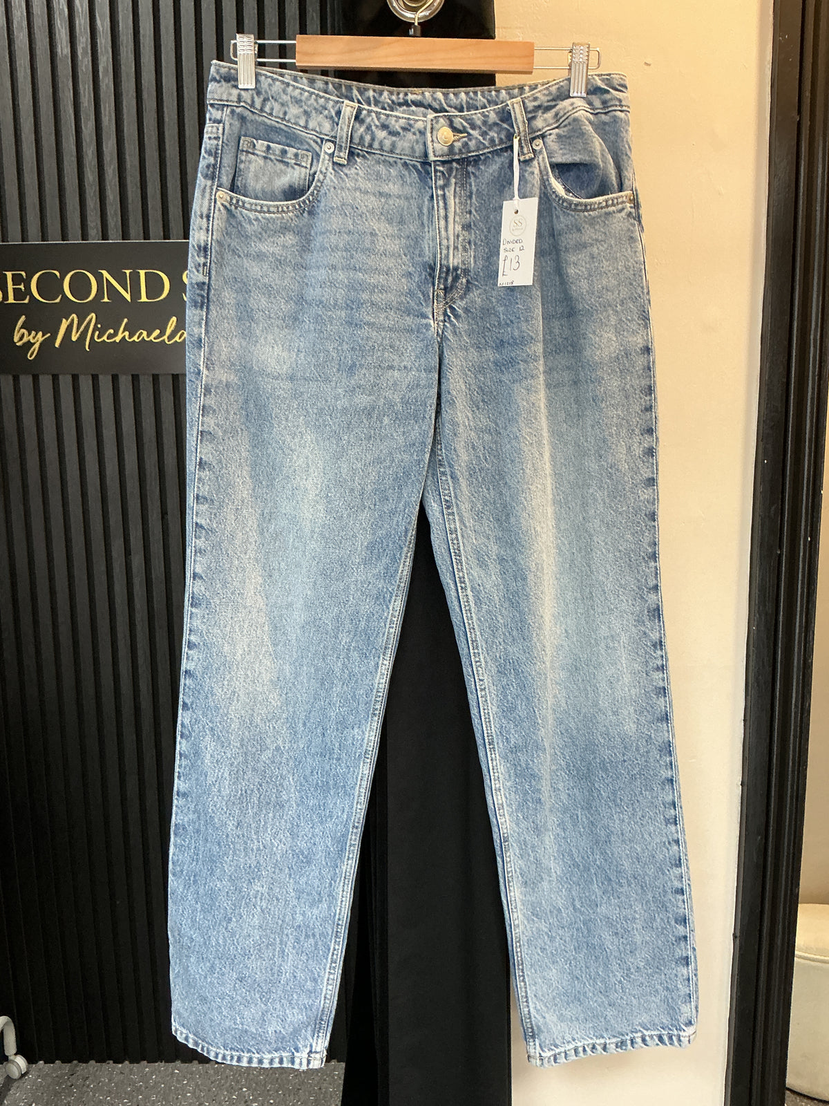 H&M Divided Light Acid Wash Straight Leg Jeans – Size 12