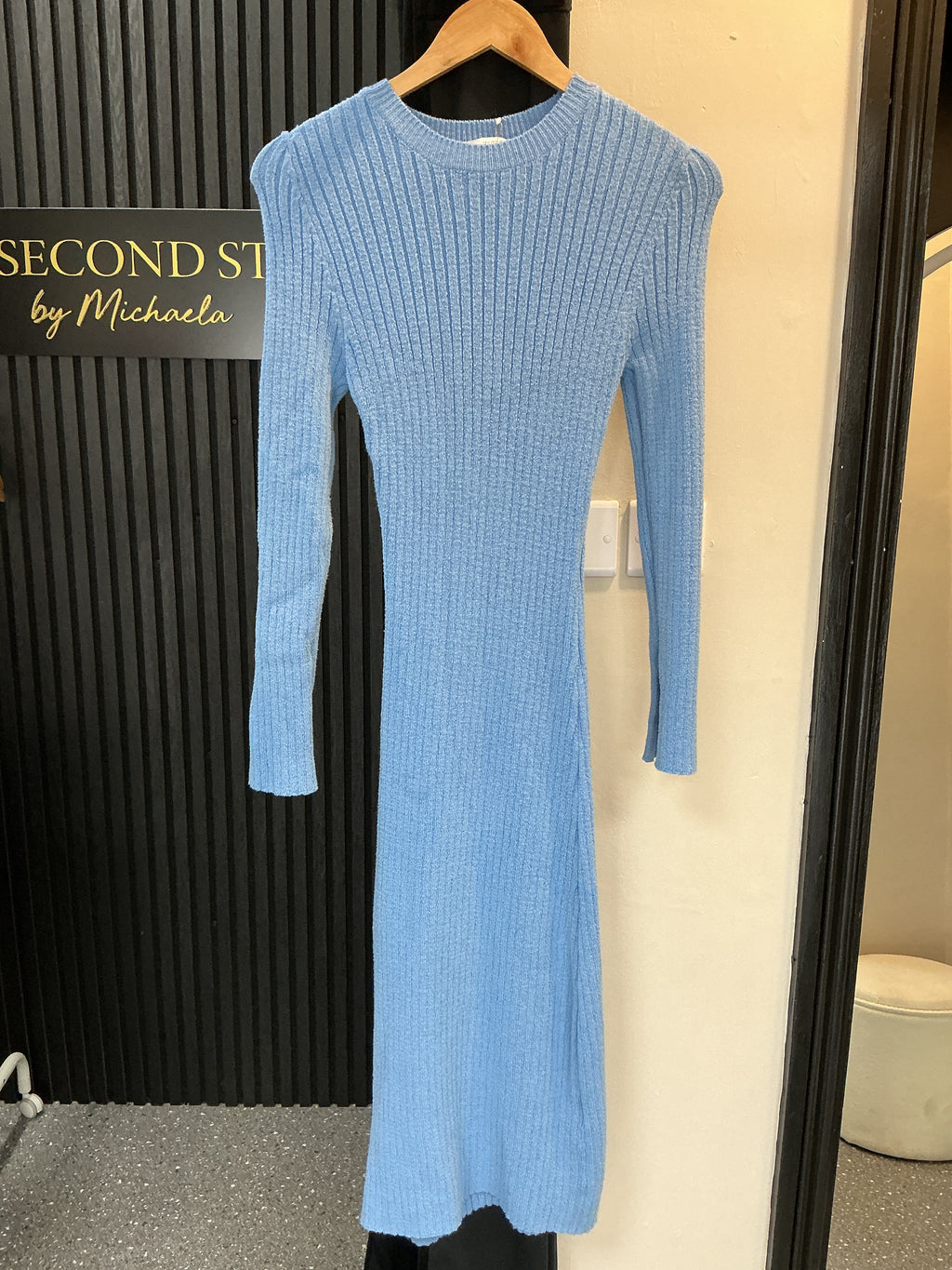 Zara Blue Ribbed Knit Midi Dress – Size M
