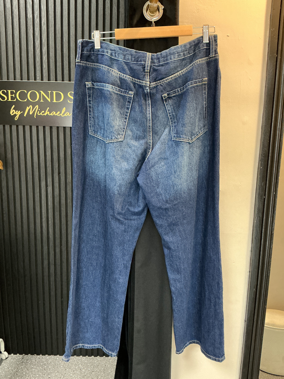 River Island Mid Wash Tie Waist Jeans – Size 16