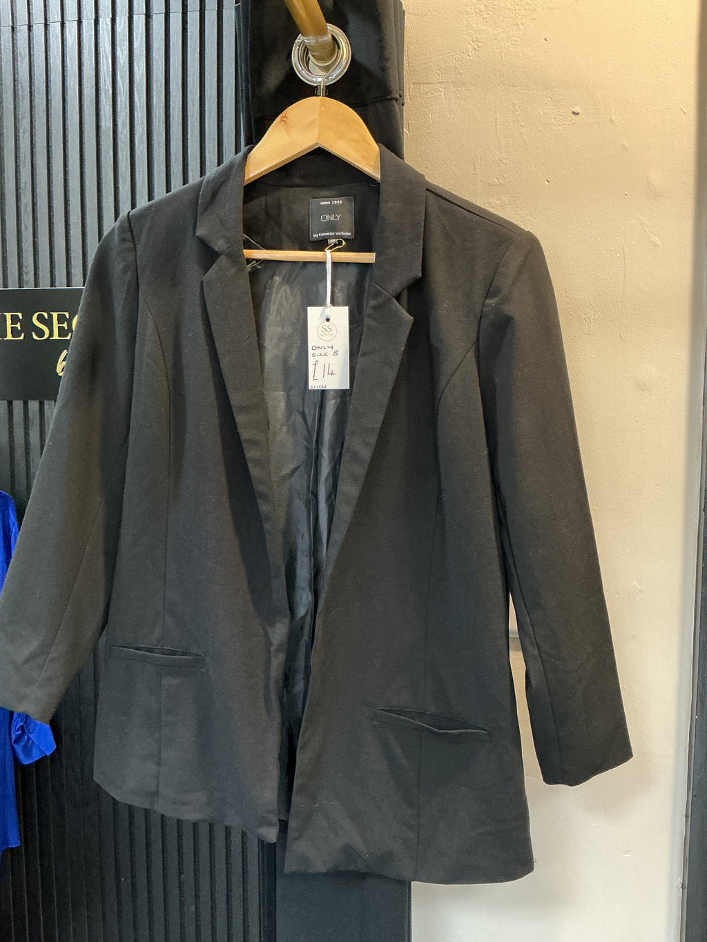 ONLY Black Open-Front Longline Blazer – Size 8