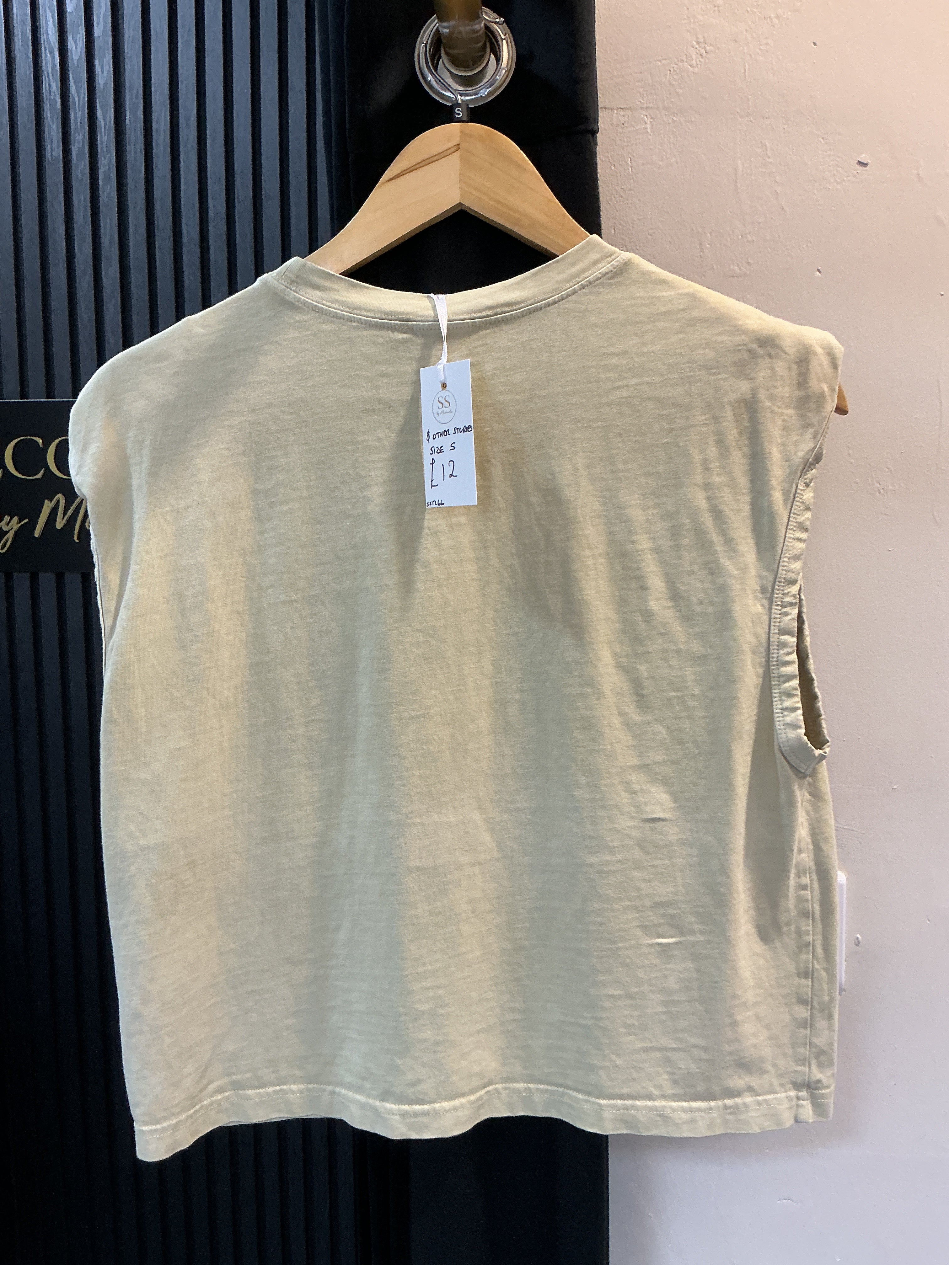 & Other Stories Stone Sleeveless T-Shirt – Size S
