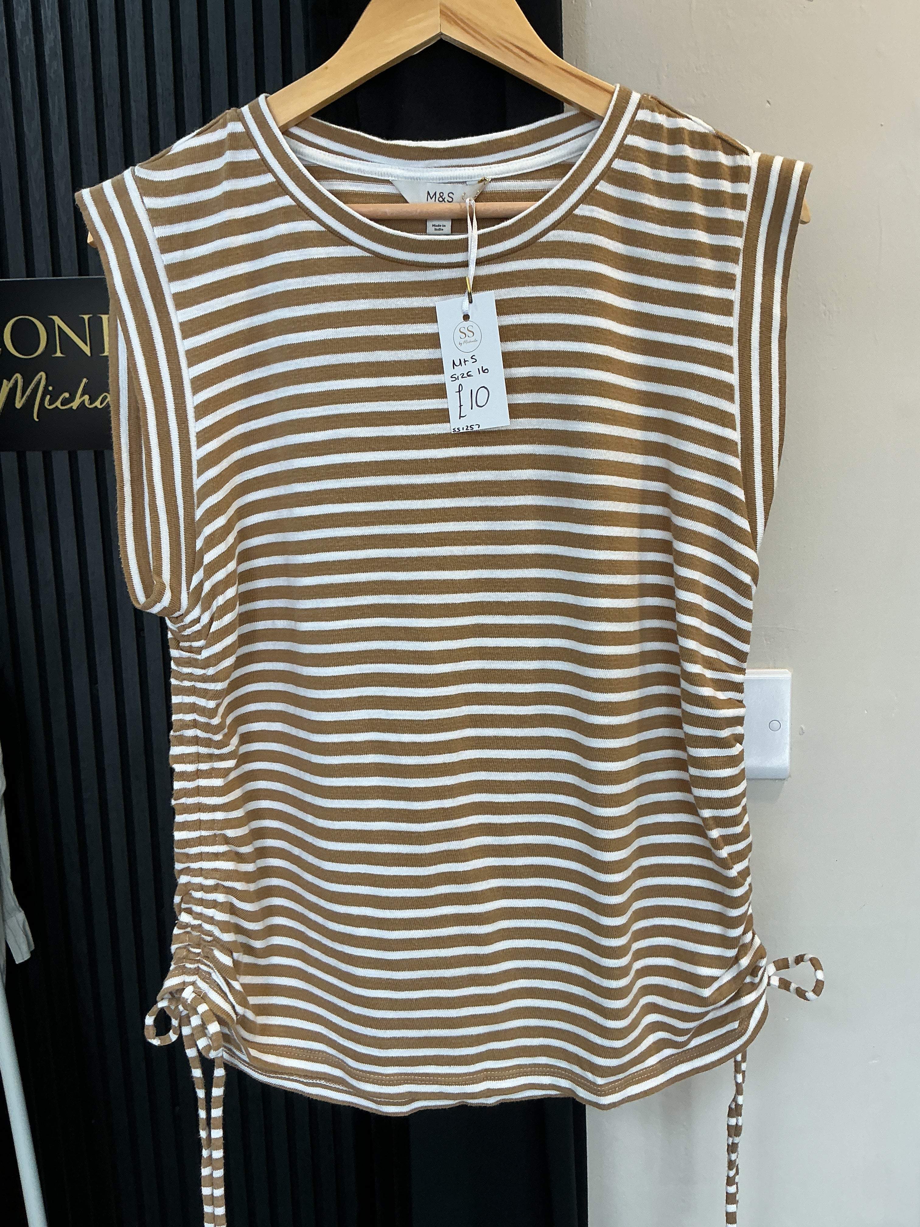 M&S Camel & White Striped Ruched Side T-Shirt – Size 16