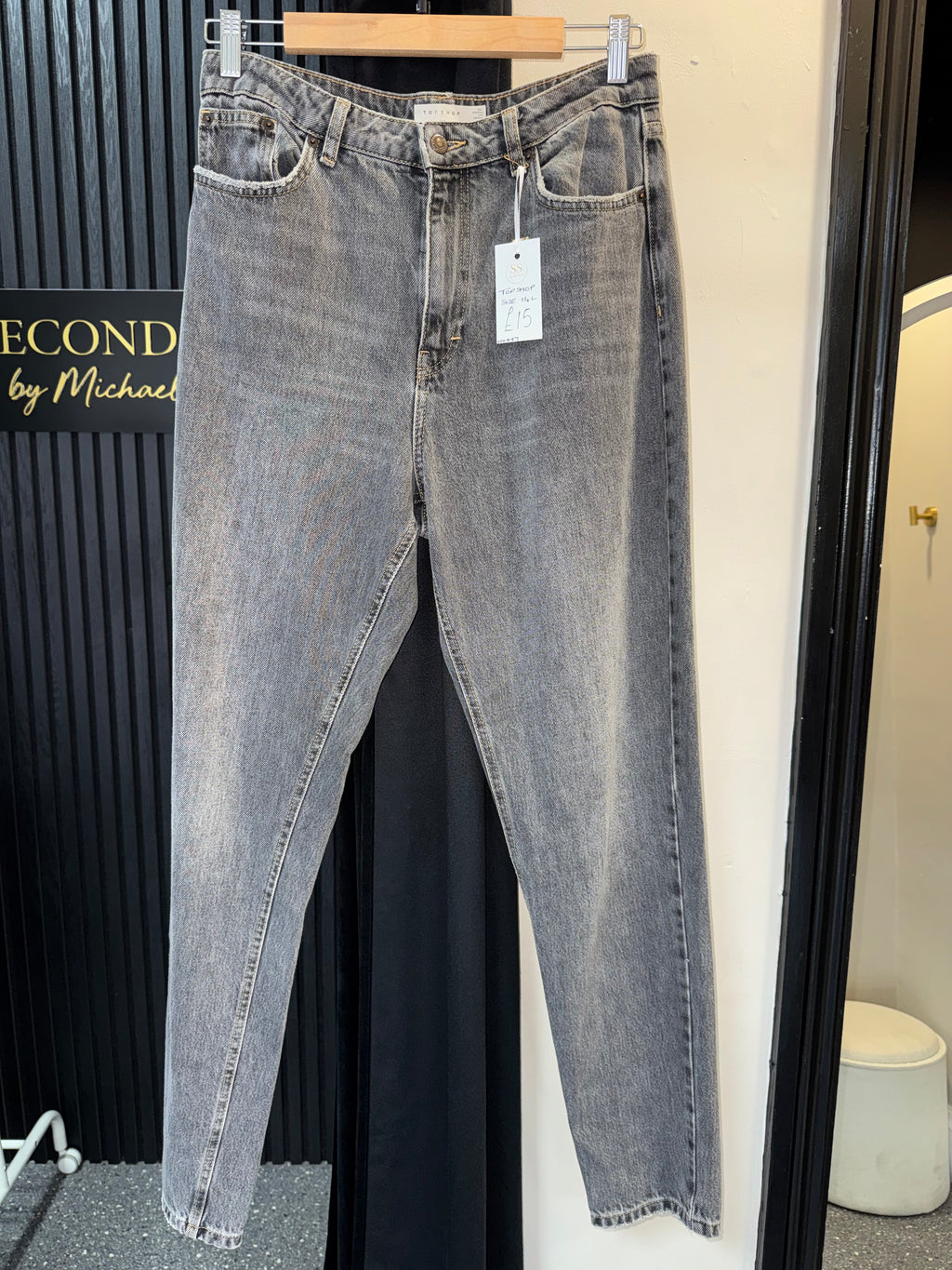 Topshop Tall Grey Wash Straight Leg Jeans – Size 14L