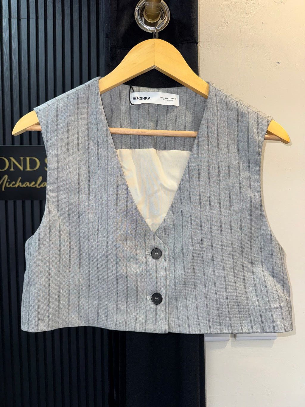 Bershka Grey Pinstripe Cropped Waistcoat – Size L New