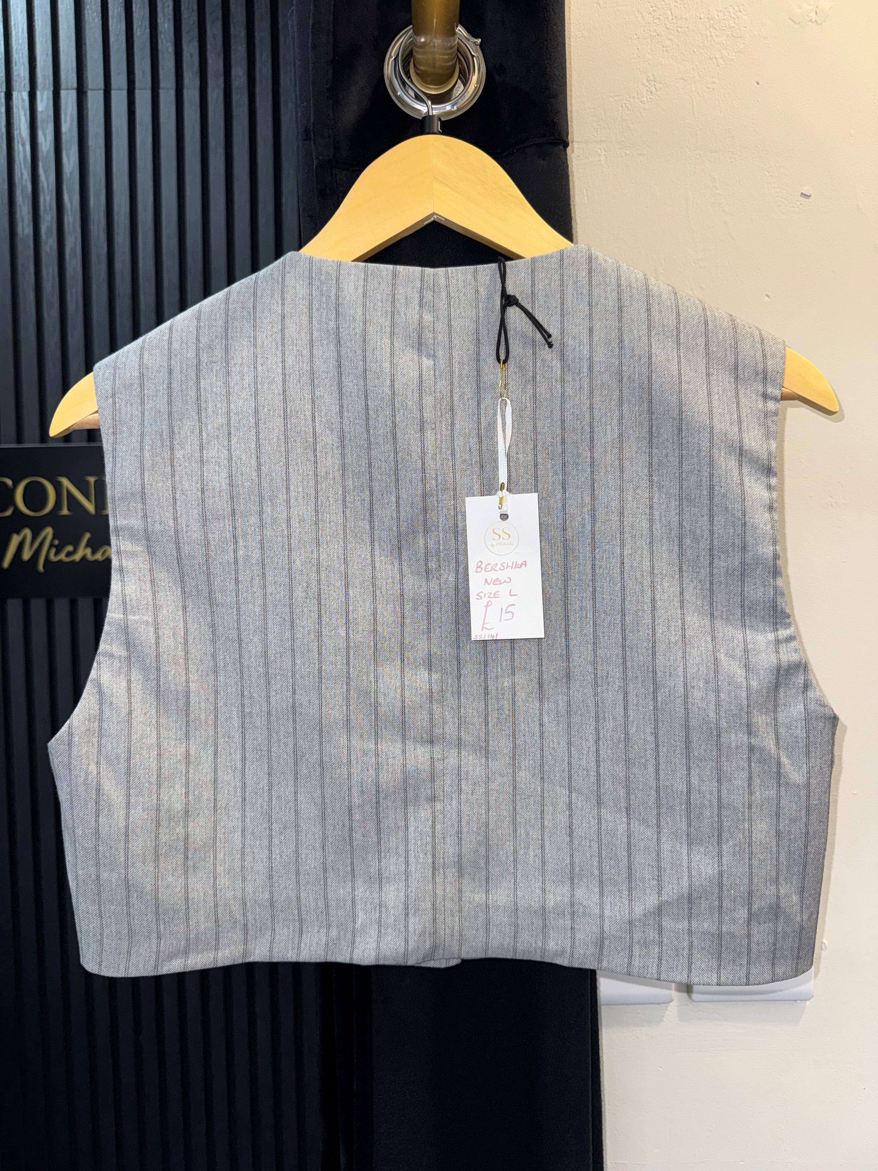 Bershka Grey Pinstripe Cropped Waistcoat – Size L New