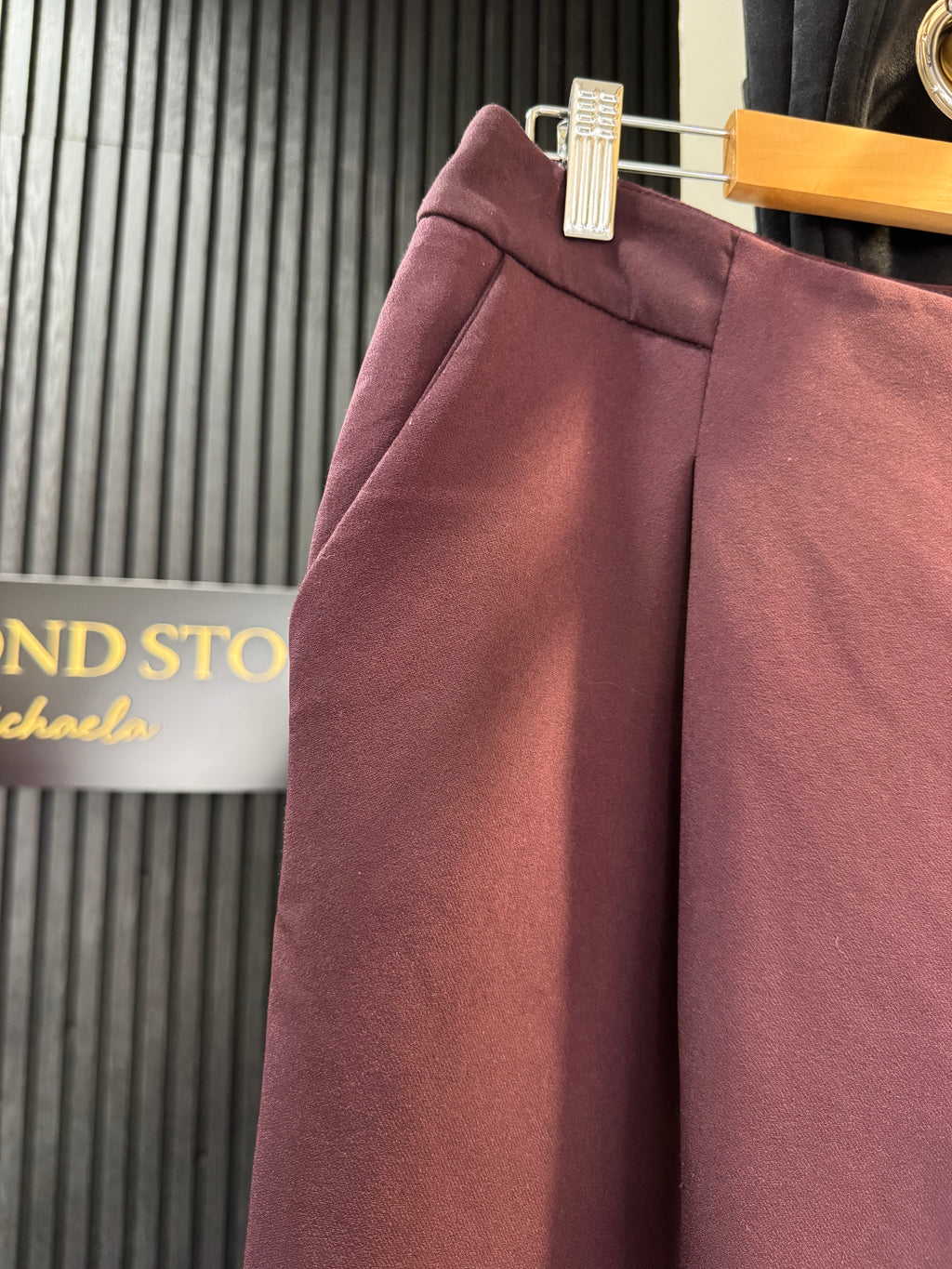 Next Burgundy Tailored Trousers – Size 16