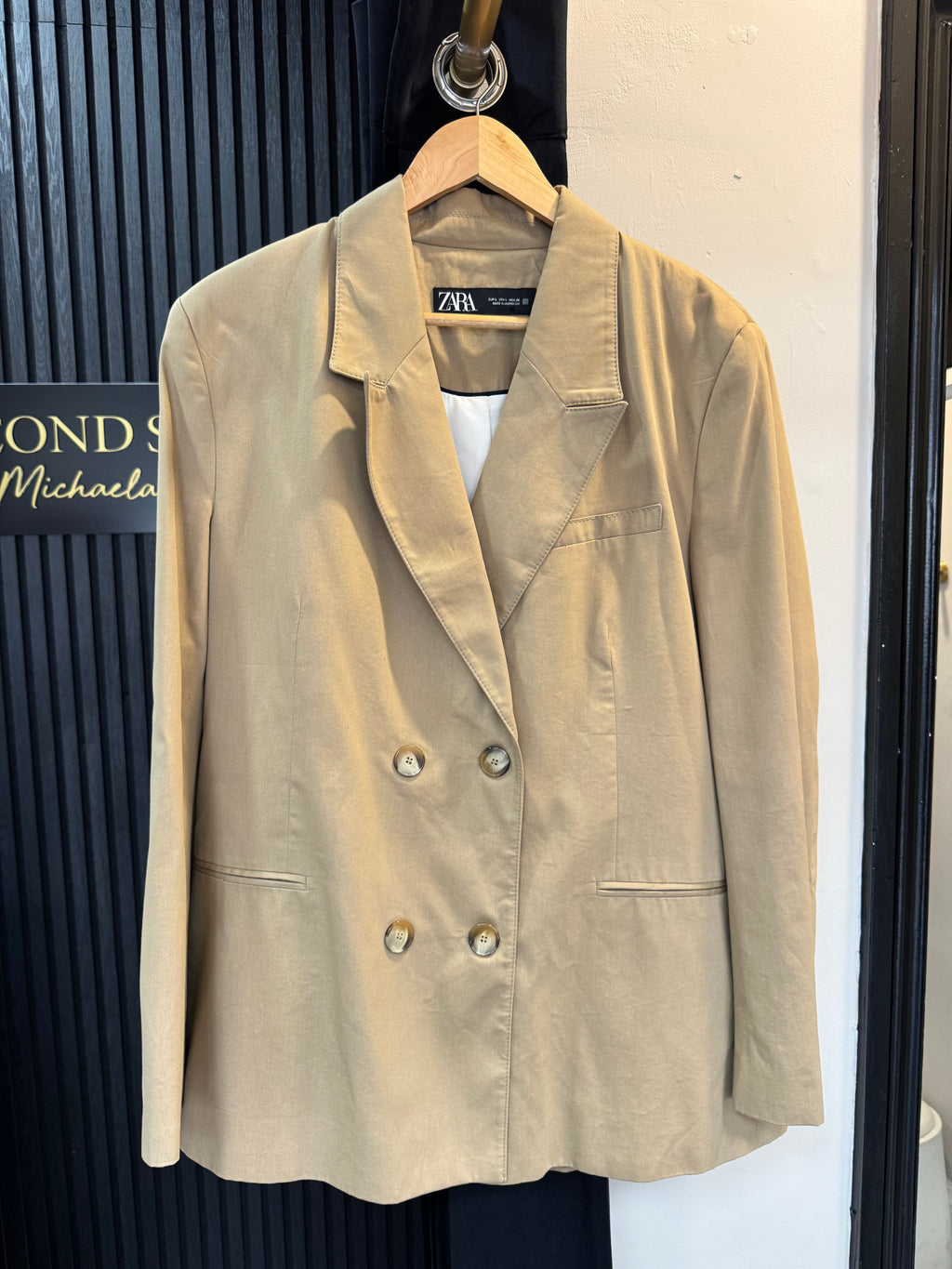 Zara Beige Double-Breasted Blazer – Size L