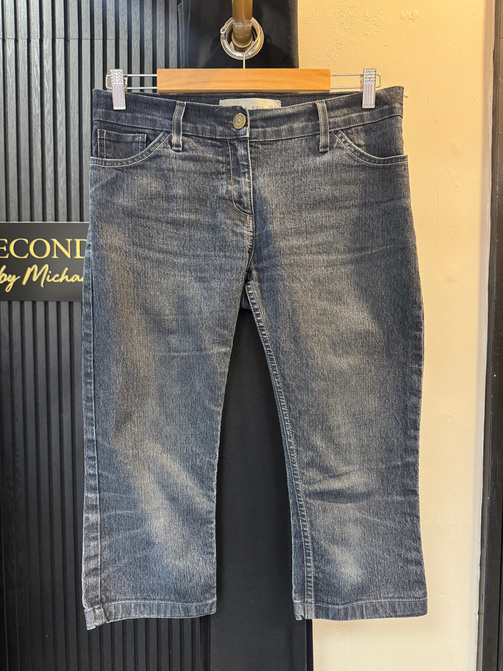 Vintage Y2K Next Dark Wash Embroidered Capri Jeans Size 12