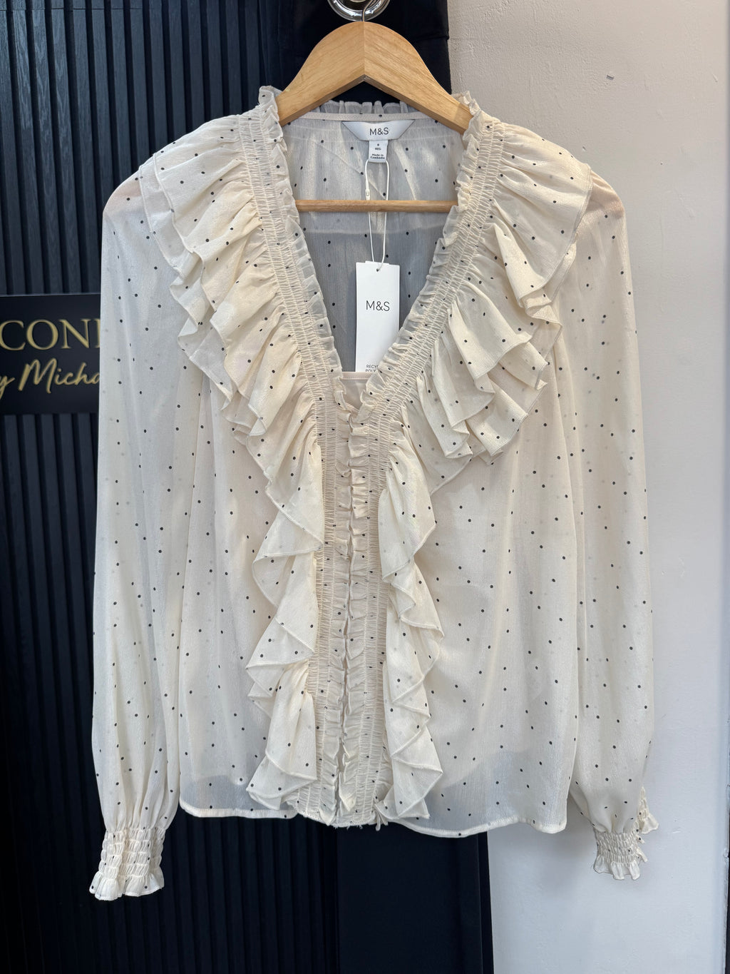 M&S Cream Polka Dot Ruffle Blouse – Size 8 NWT