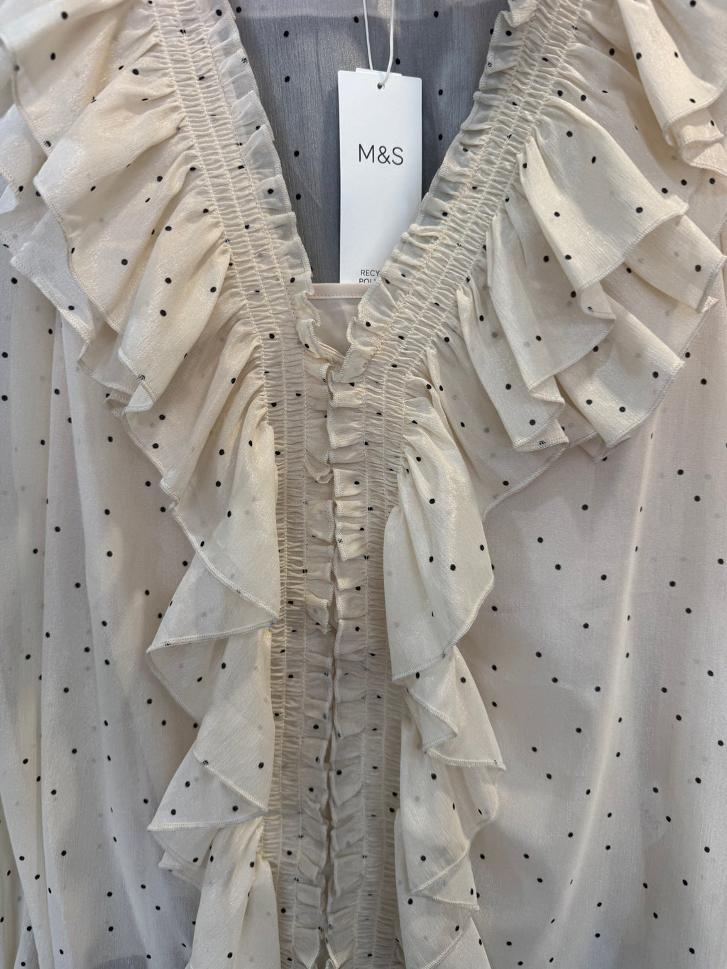 M&S Cream Polka Dot Ruffle Blouse – Size 8 NWT