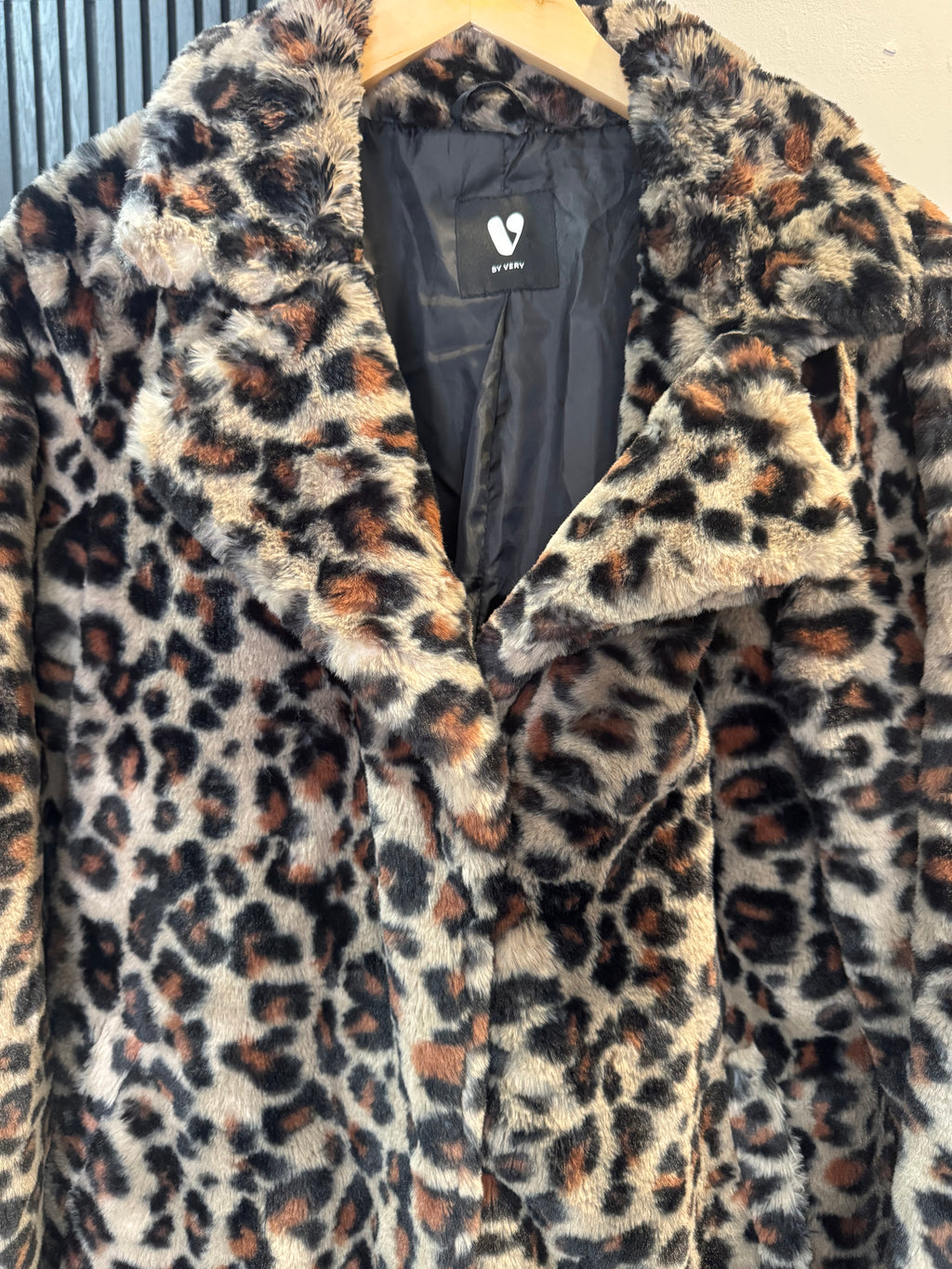 Very Leopard Print Faux Fur Coat – Size 12