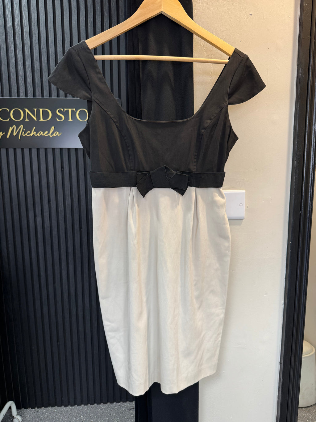 River Island Y2K Black & Cream Bow Detail Dress – Size 12