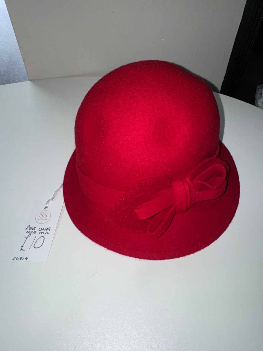 Per Una Red Bow Detail Cloche Hat – Size M/L