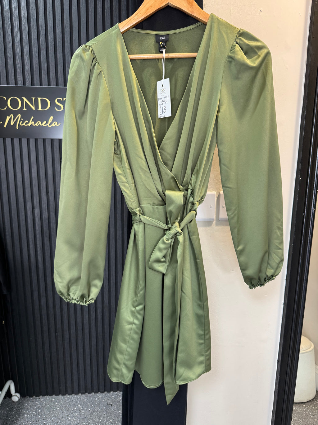 River Island Sage Green Satin Wrap Mini Dress – Size 10 New